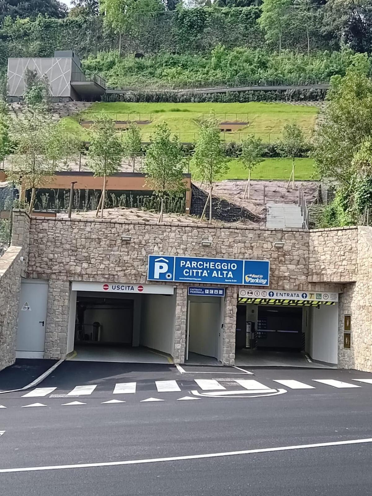 Silvia Suite - Appartamento Citta Alta Bérgamo Exterior foto